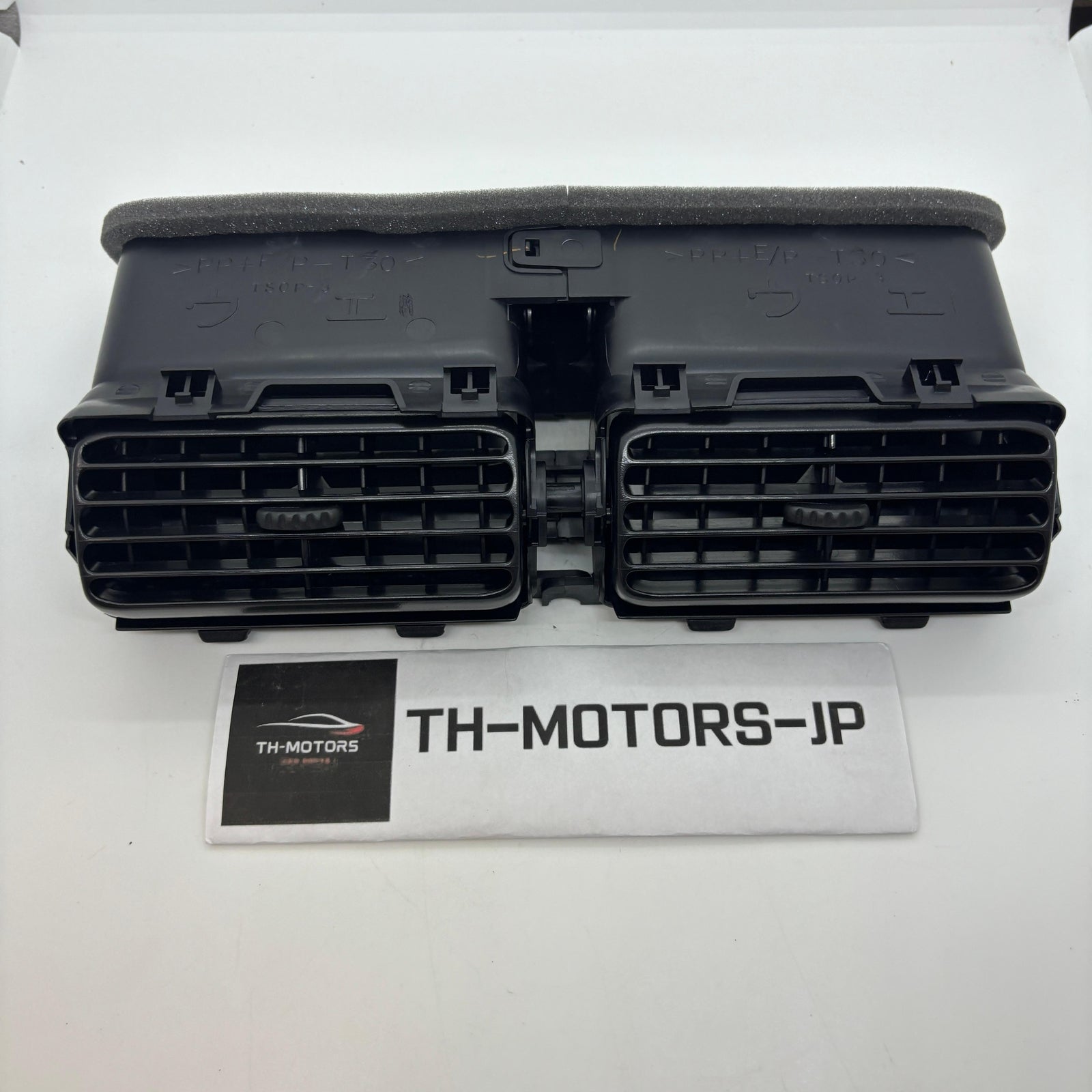 TOYOTA Genuine LAND CRUISER Instrument Panel Register Assy 55670-60050