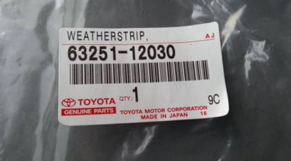 TOYOTA Genuine Corolla AE86 Sun Roof Weather Strip 63251-12030