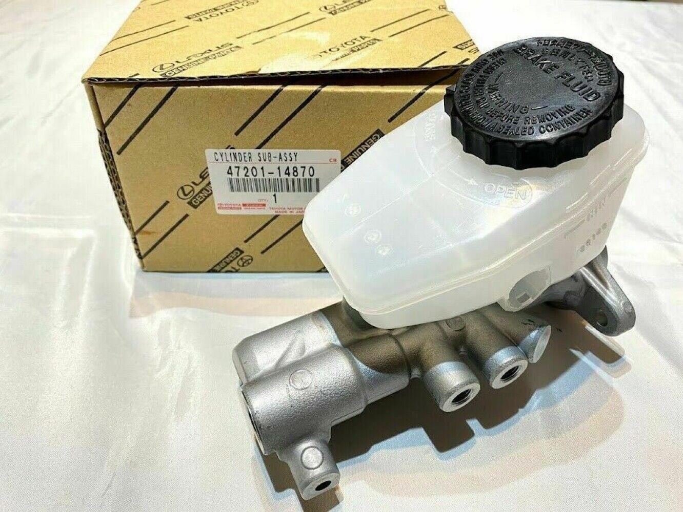 TOYOTA Genuine SUPRA Wheels Brake Master Cylinder Gasket Set 47201-14870